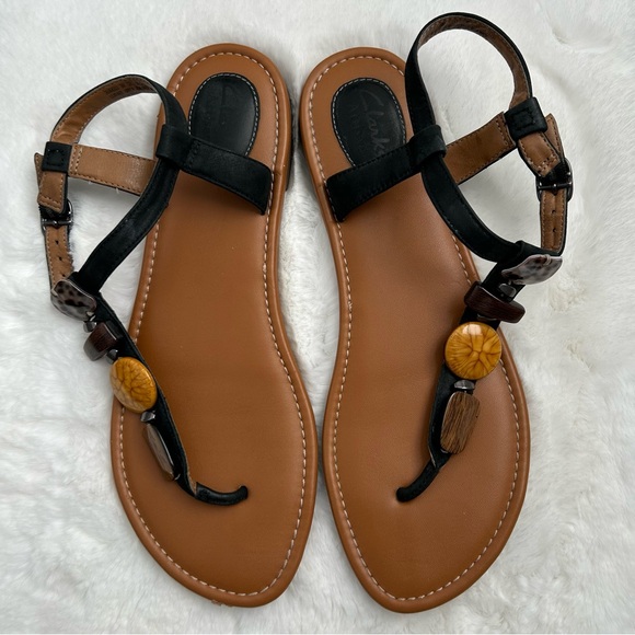 CLARKS Women’s‎ Thong Sandals Tiger Eye/Stones Black Leather Strappy/Buckle 9M - Picture 1 of 14